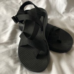 Women’s Black Chaco Z/Cloud Sandals, size 9